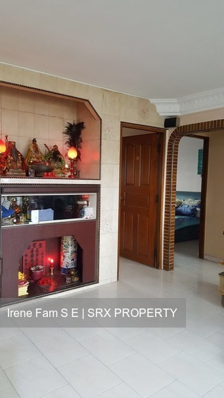 Hougang Avenue 8 thumbnail photo